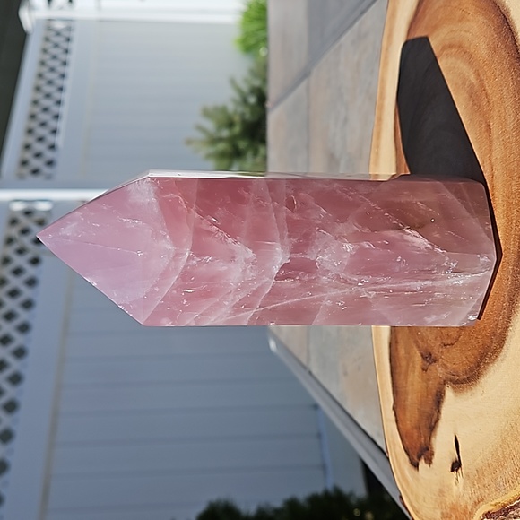 XL Rose Quartz Tower Super Saturated High Quality 900 grams 6.5" - Picture 3 of 7